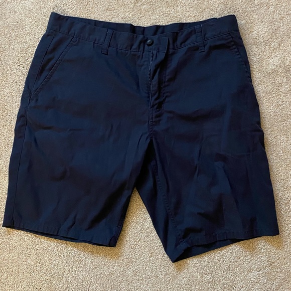 Oakley 38 slim fit mens shorts - Picture 1 of 5
